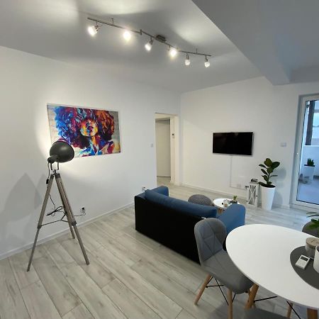 Apartament Nice Stay Lubiń Exteriér fotografie
