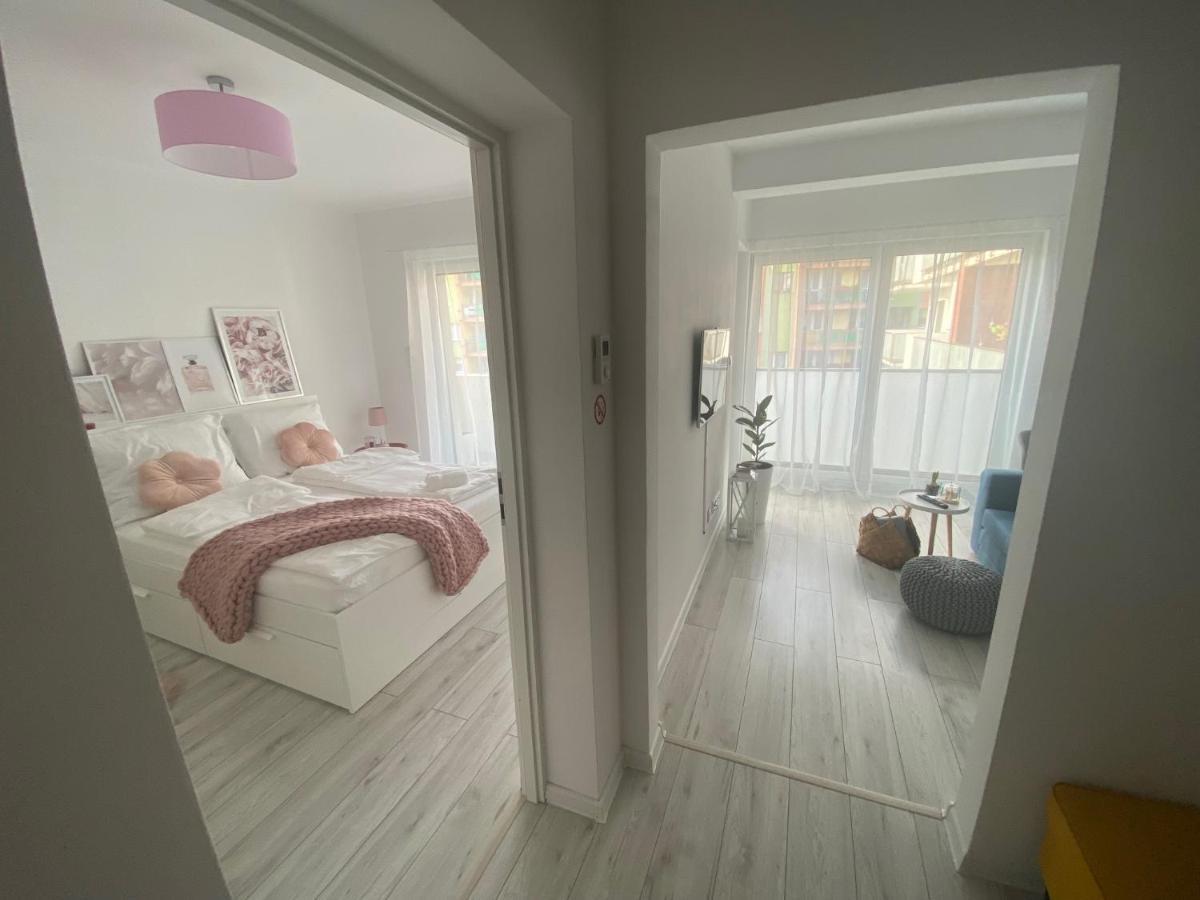 Apartament Nice Stay Lubiń Exteriér fotografie
